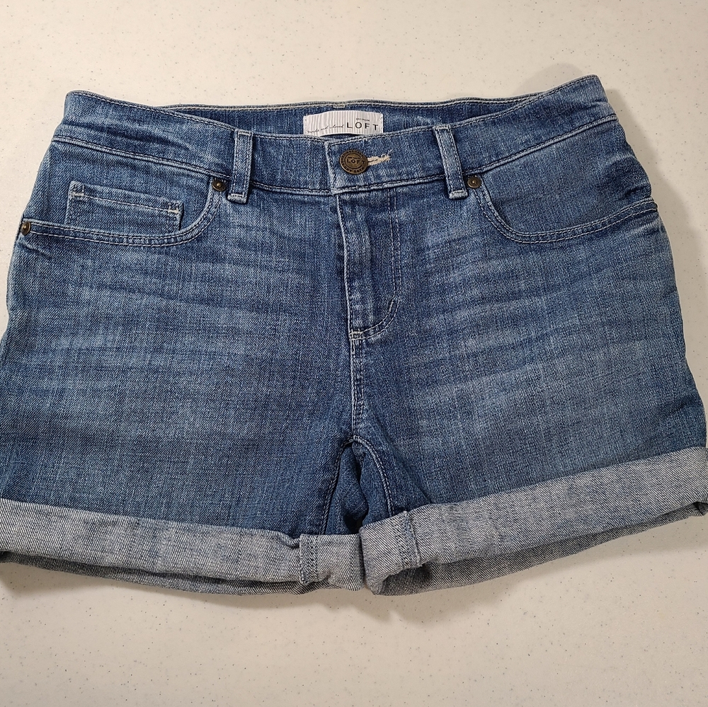 Ann Taylor Loft shorts,  size 0/25